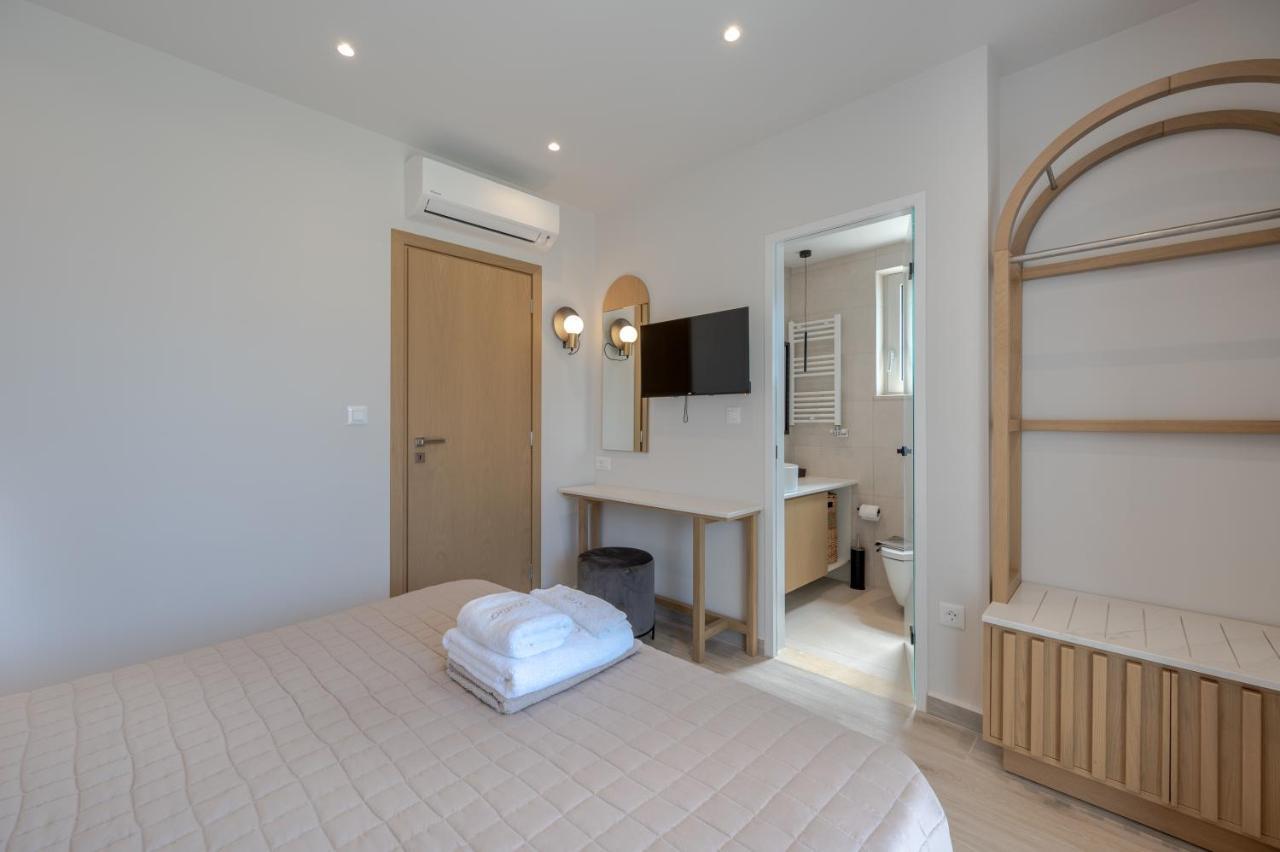 Corallia Villas Near The Beach 플라키아스 외부 사진