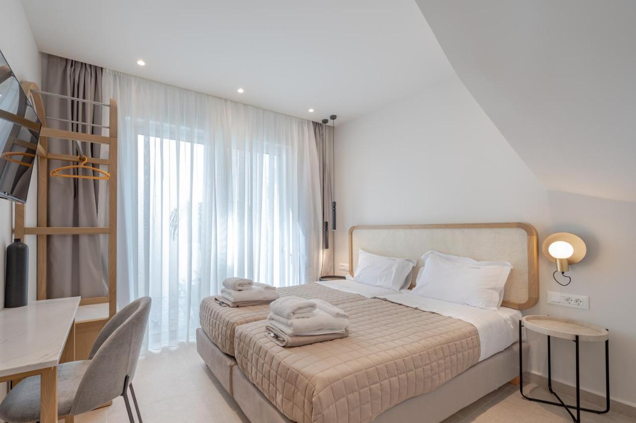 Corallia Villas Near The Beach 플라키아스 외부 사진