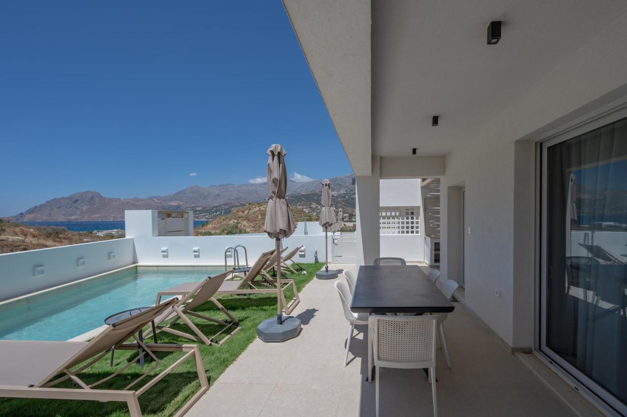 Corallia Villas Near The Beach 플라키아스 외부 사진