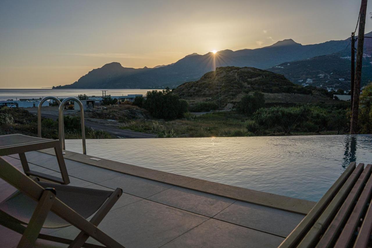 Corallia Villas Near The Beach 플라키아스 외부 사진
