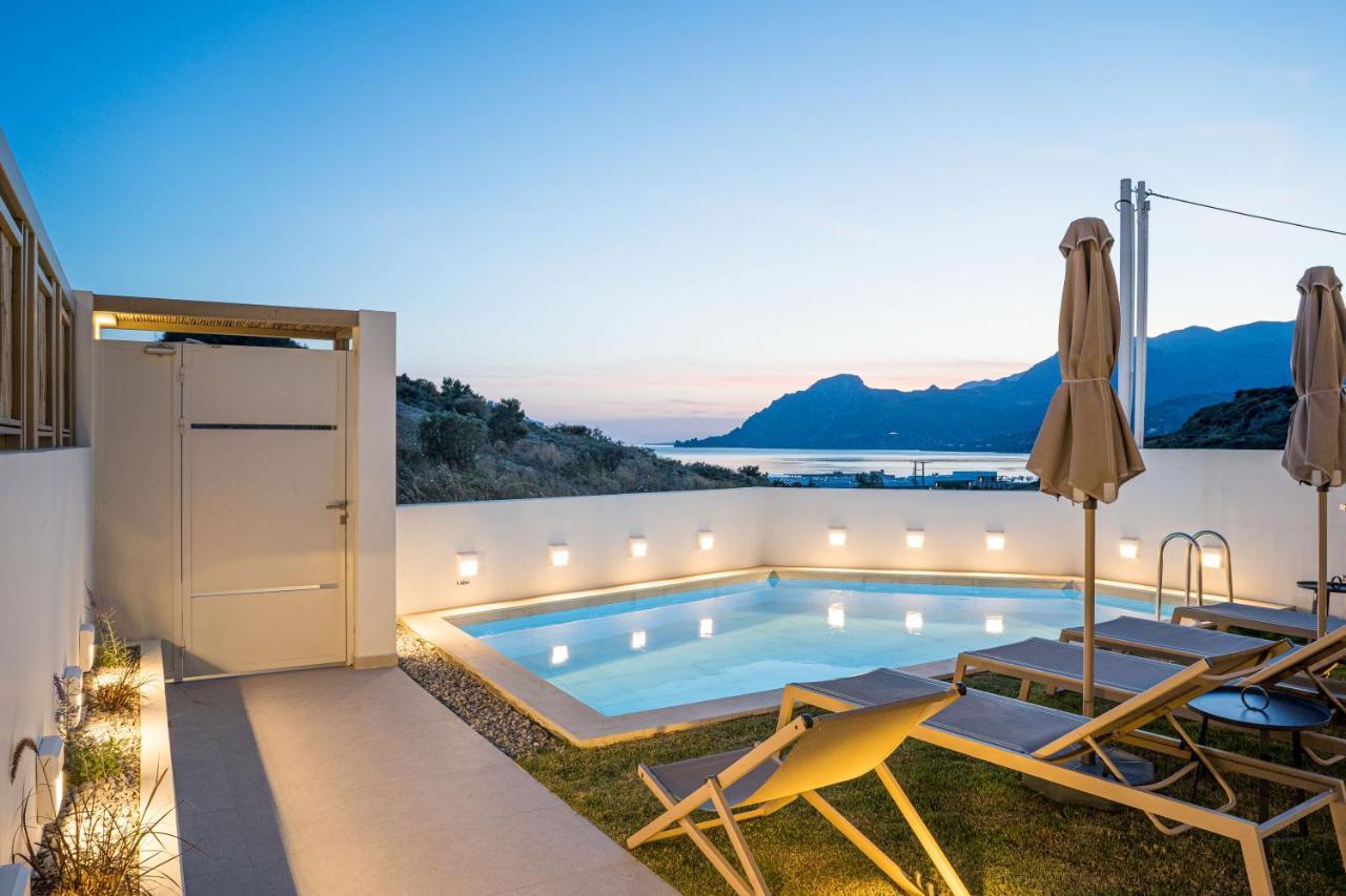 Corallia Villas Near The Beach 플라키아스 외부 사진