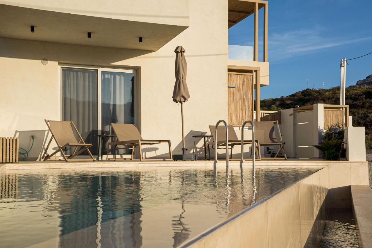 Corallia Villas Near The Beach 플라키아스 외부 사진