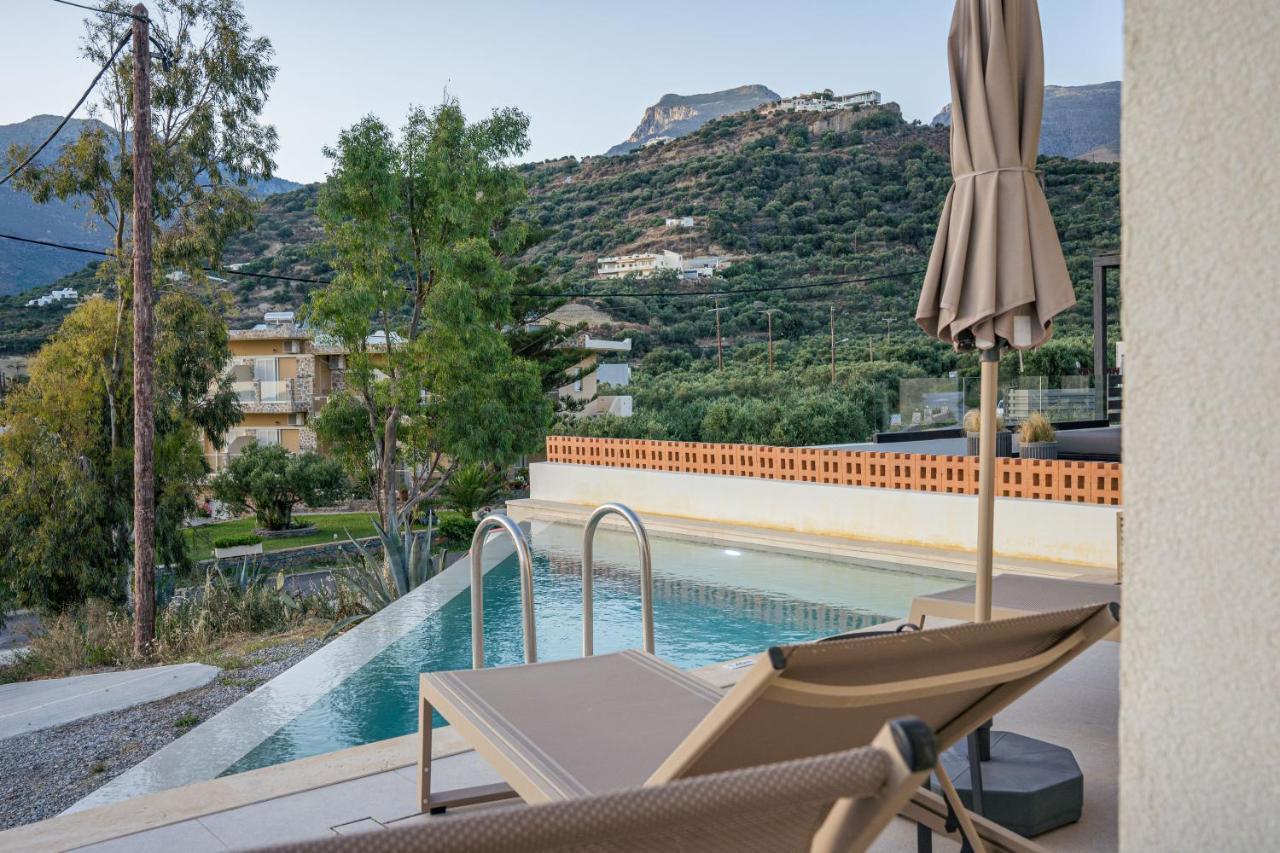 Corallia Villas Near The Beach 플라키아스 외부 사진