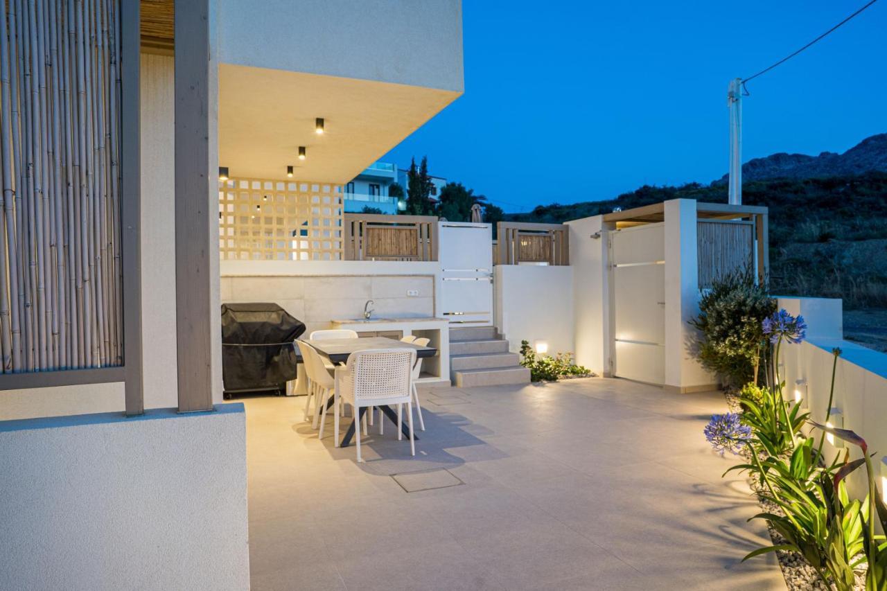 Corallia Villas Near The Beach 플라키아스 외부 사진